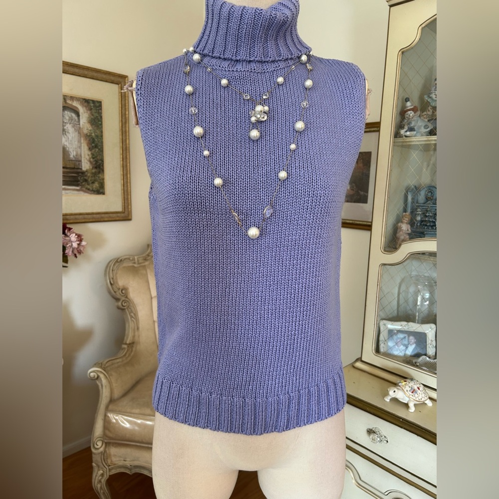Outfit JP like new C:4204 Lilac  Knit Sweater Size L